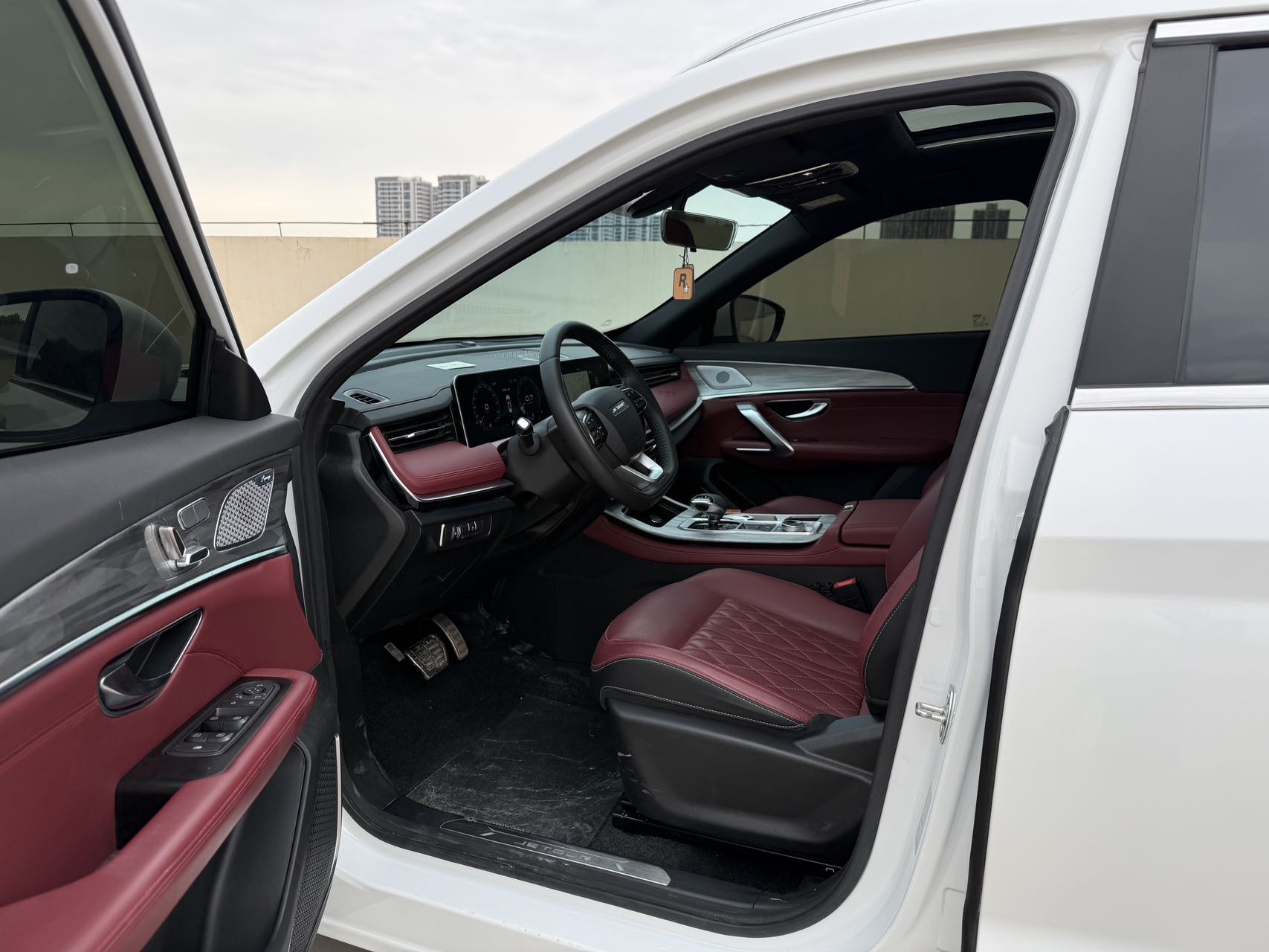 JETOUR 2023 X70 PLUS 1.5T Yongzhe PLUS 5-Seater