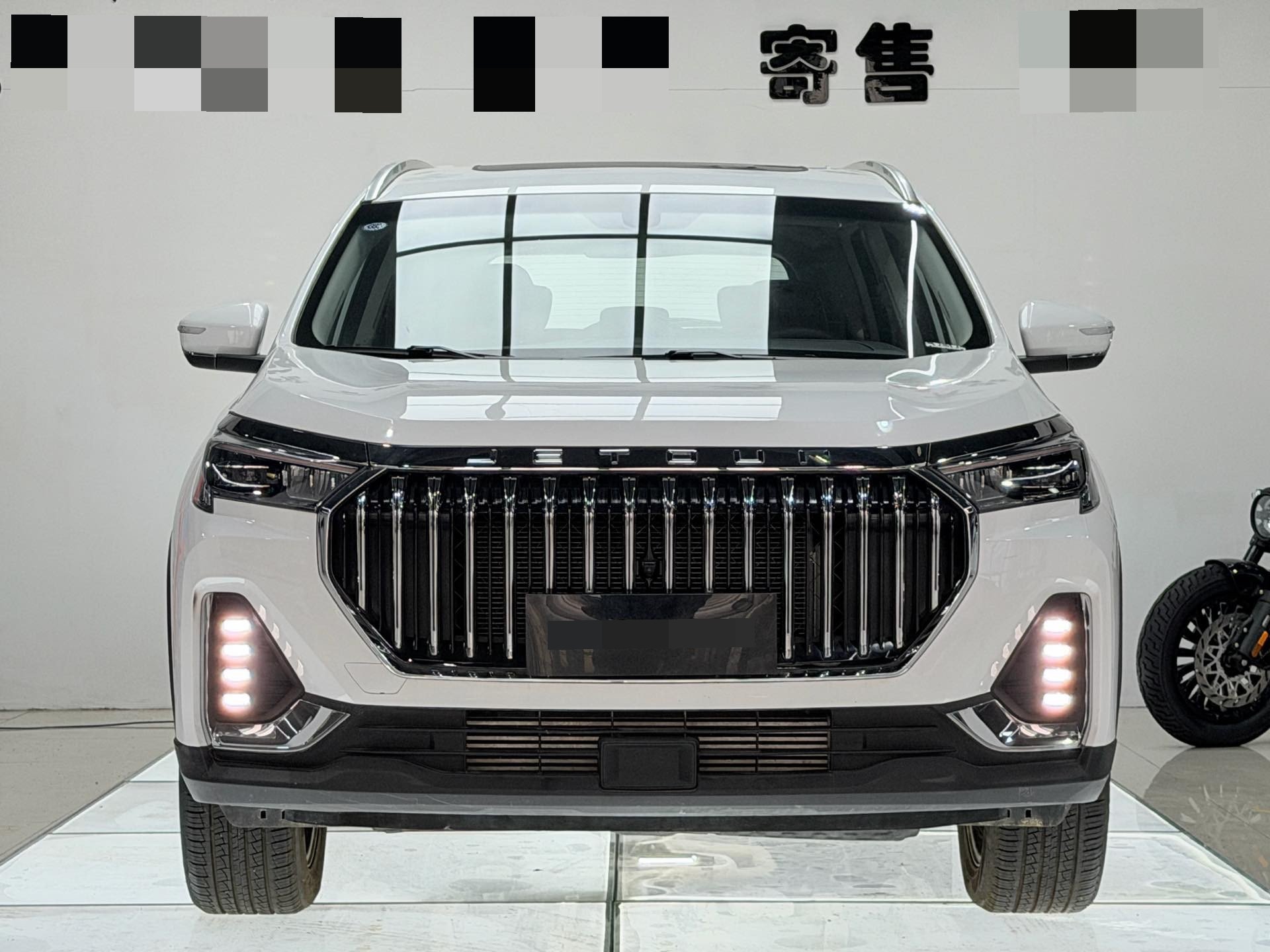 捷途 2025款 X90 PLUS 1.6TD 精英版7座