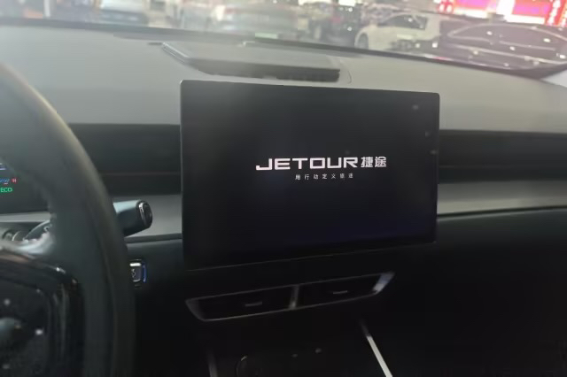 JETOUR 2025 Dasheng 1.5T Youth UP