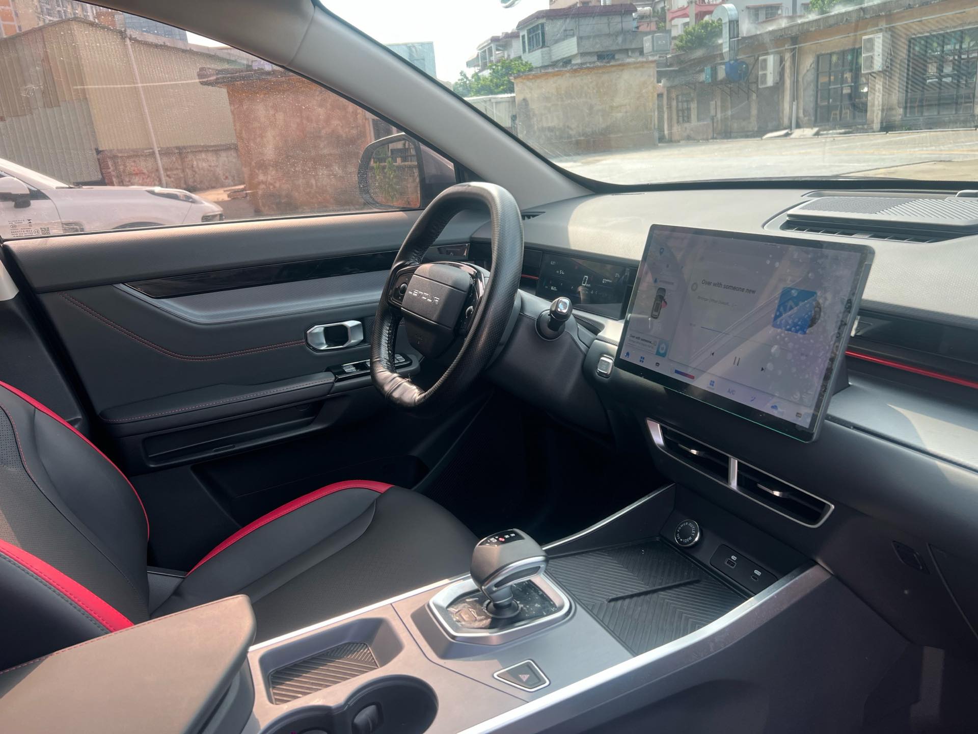 JETOUR 2026 Dasheng 1.5T Youth Luxury Edition