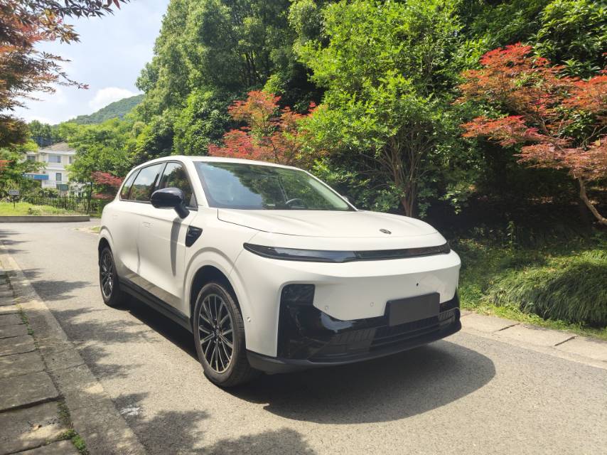 Leapmotor 2025 B10 510 Comfort Smart Drive Edition