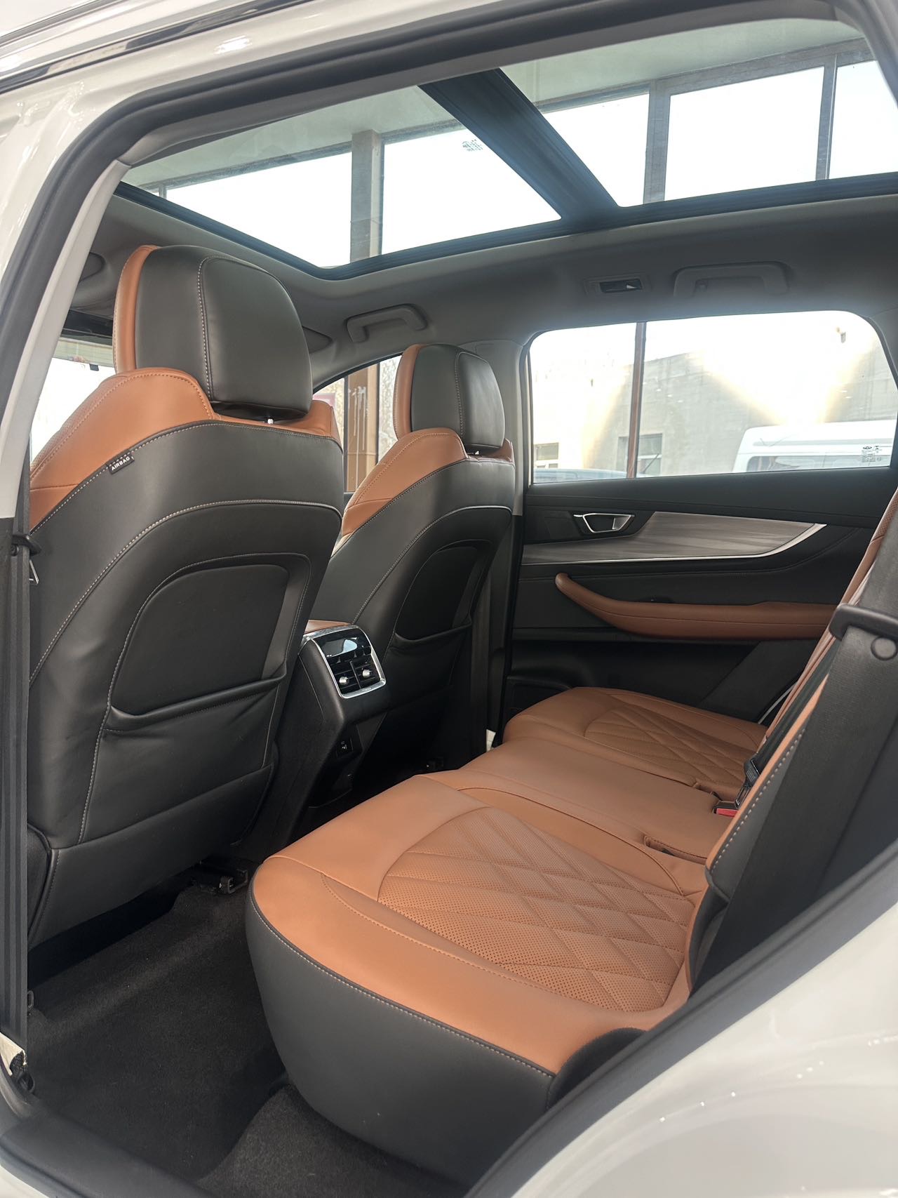 Chery 2021 Tiggo 8 PLUS 1.6TGDI 290TGDI Luxury 6-Seater