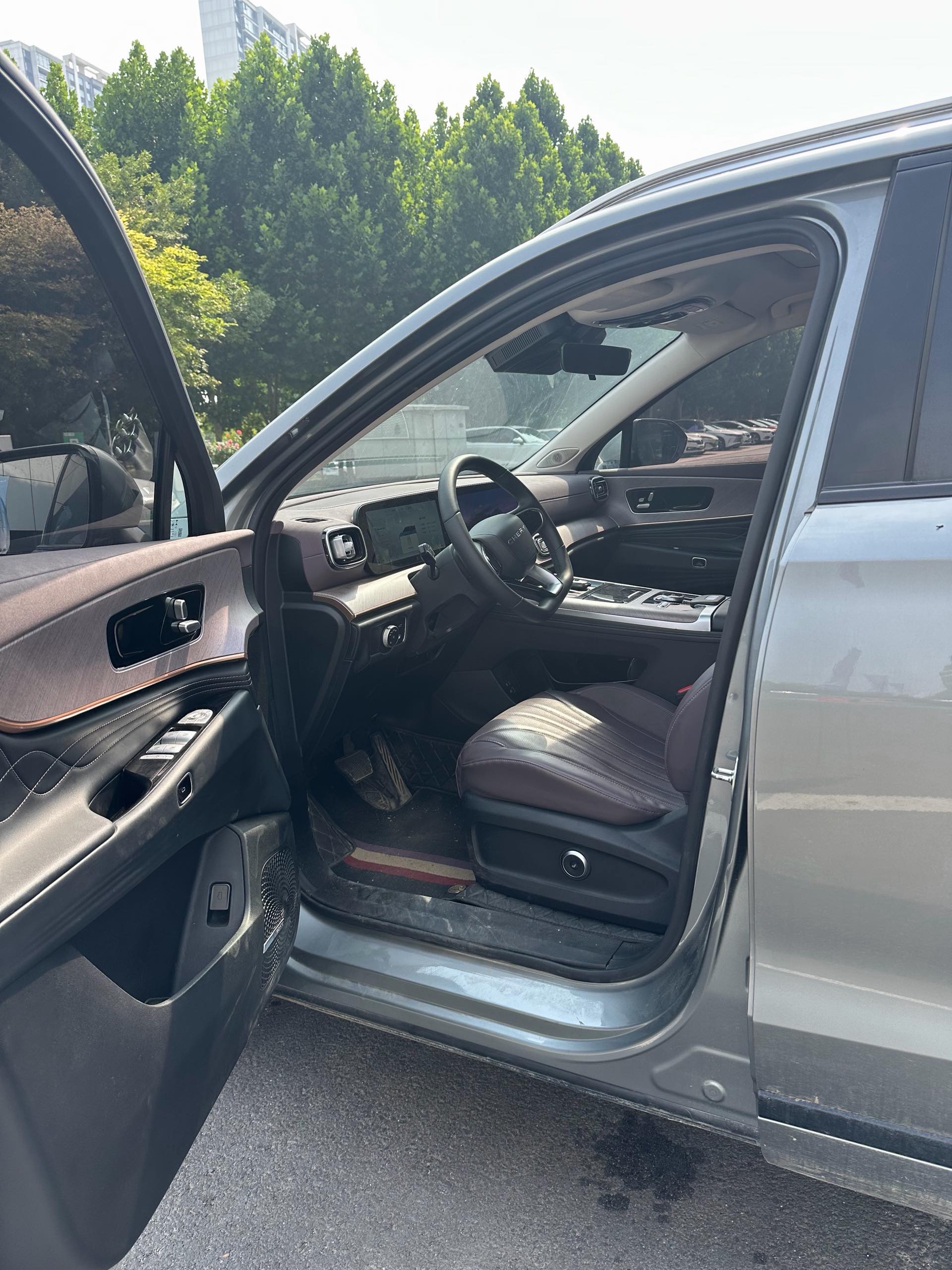 Chery 2025 Tiggo 9 C-DM 1.5T 106KM Super Enjoyment Edition 5-Seater
