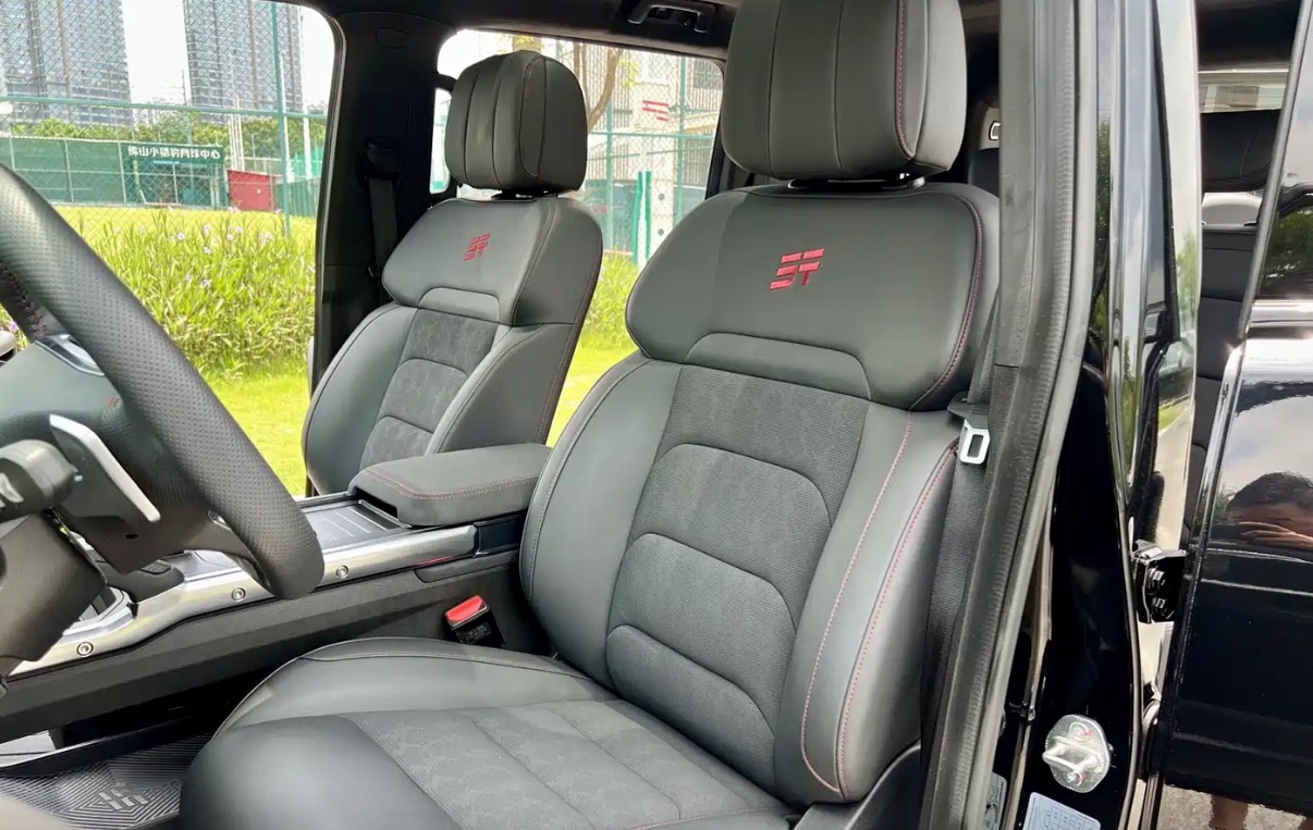 JETOUR 2023 Traveler 2.0T 4WD Cross PRO+