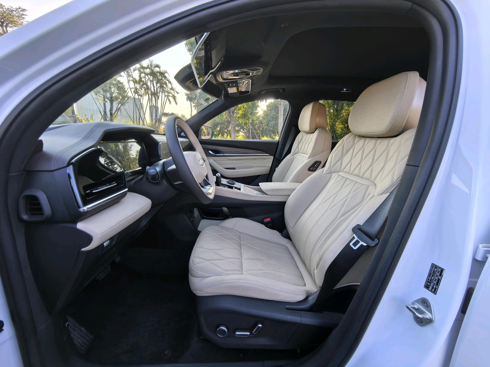 Geely 2025 Xingyue L 2.0TD Dongfang Yao Lanxing Edition