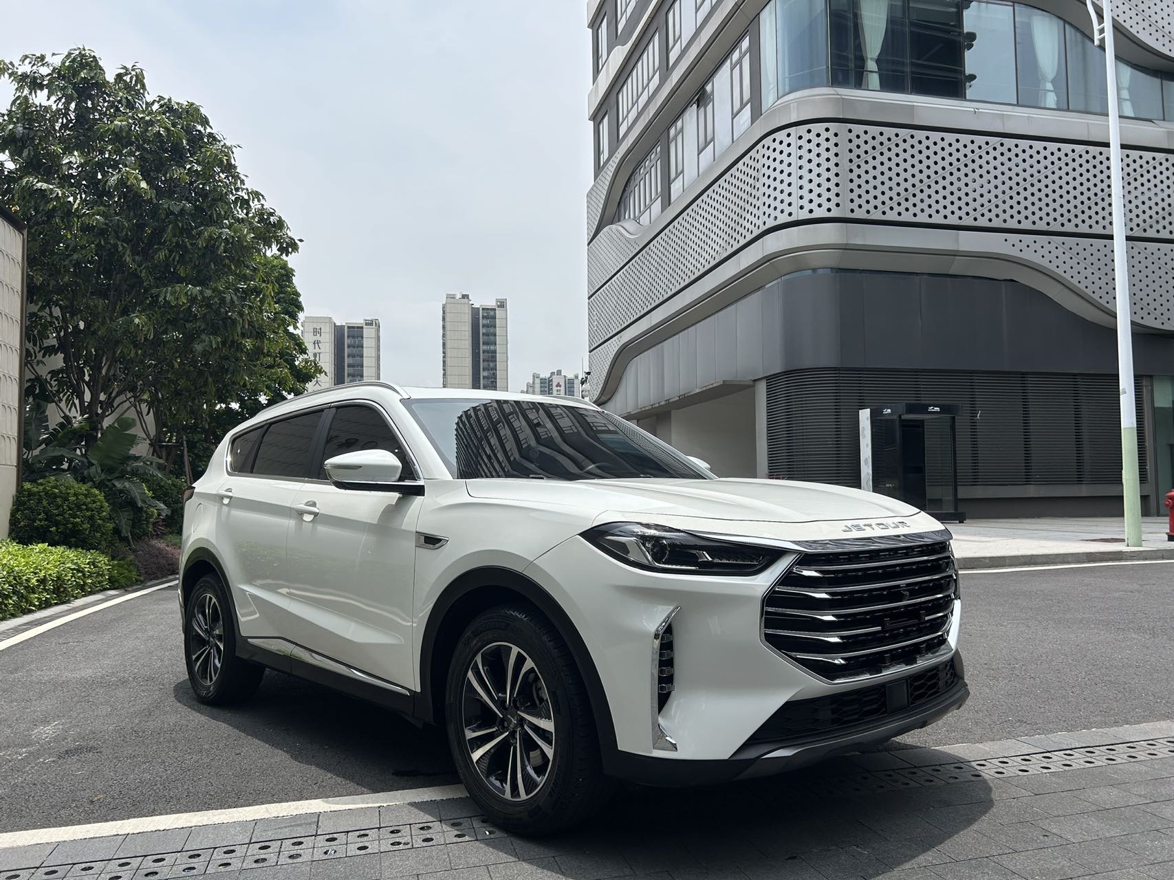JETOUR 2021 X70 PLUS 1.6T Chen 7-Seater