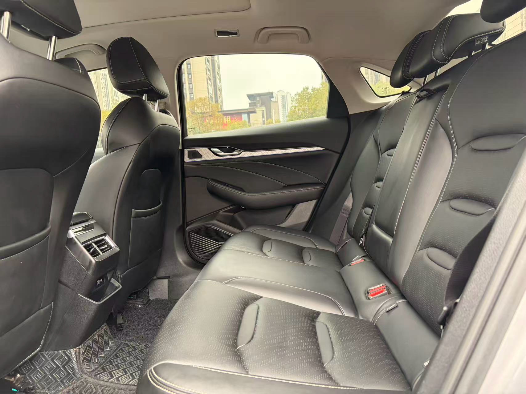 Geely 2021 Xingrui 2.0T Luxury Plus