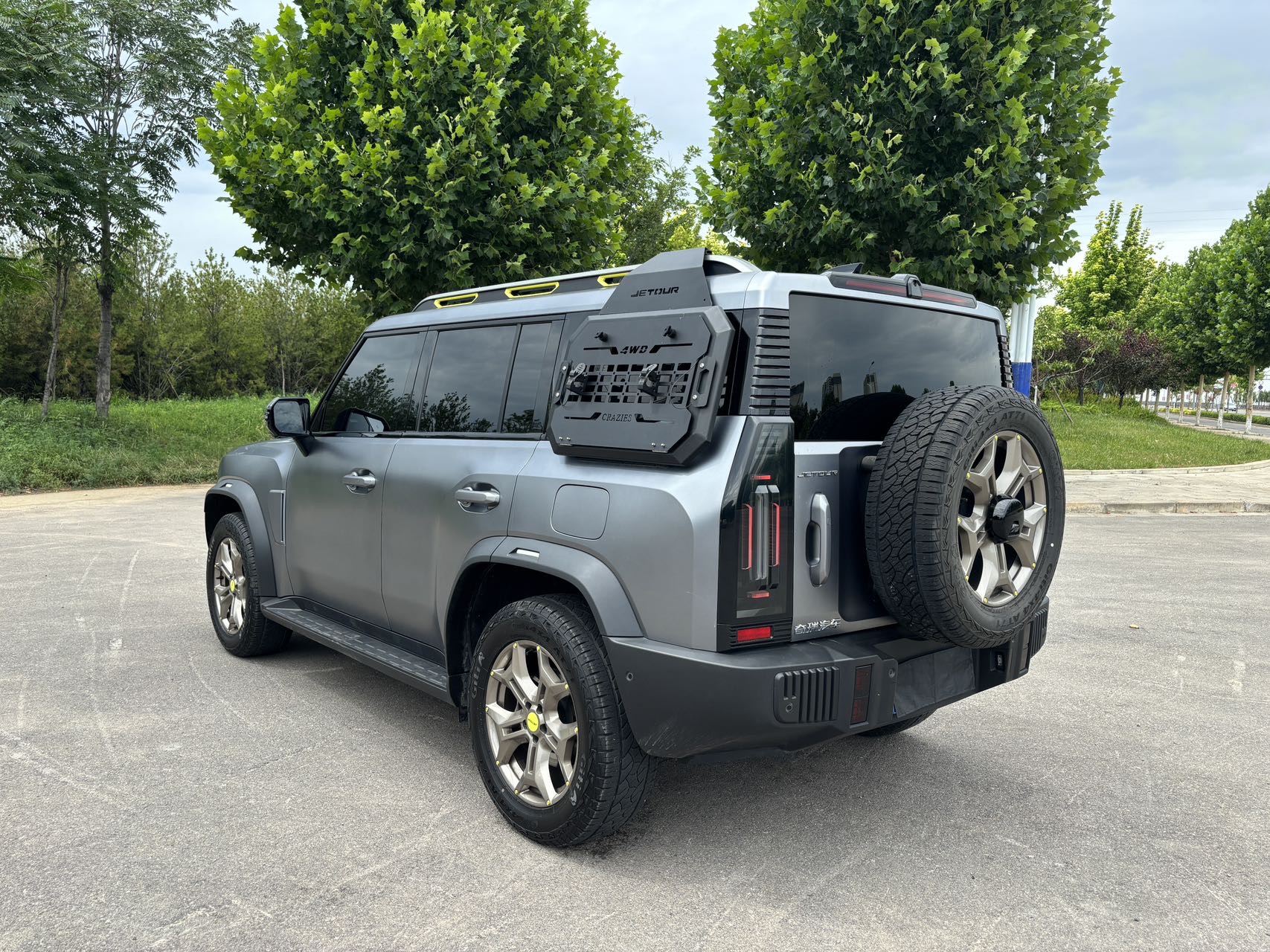 JETOUR 2023 Traveler 2.0T 4WD Conquest PRO