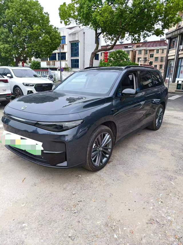 Leapmotor 2024 C16 200 Deluxe Edition
