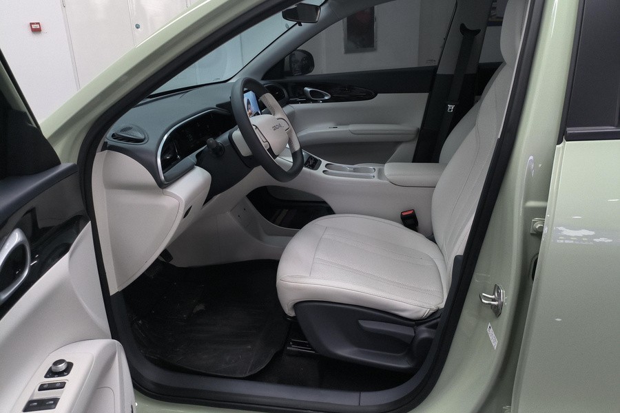 Geely 2025 Xingyuan 310km Youth Edition