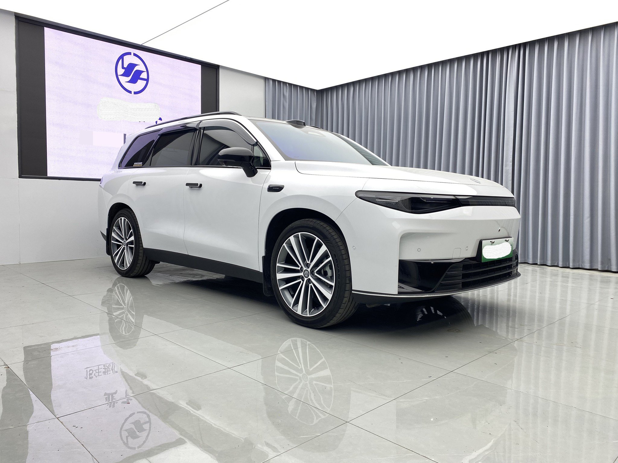 零跑 2026款 C16 630激光雷达智尊版5座