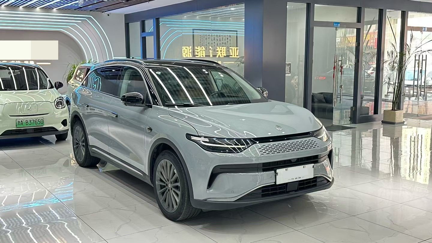 Leapmotor 2024 C11 300 Deluxe Edition