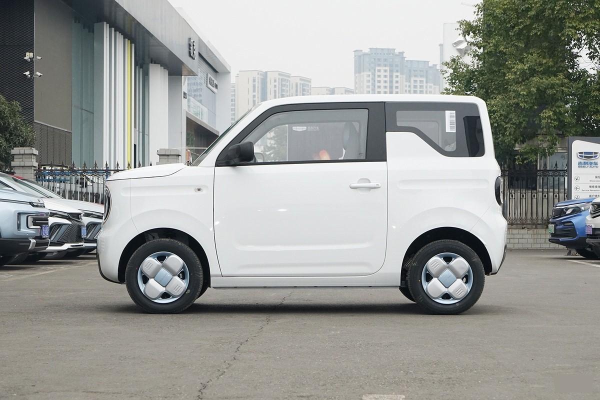吉利 2024款 熊猫MINI 200km 耐力熊