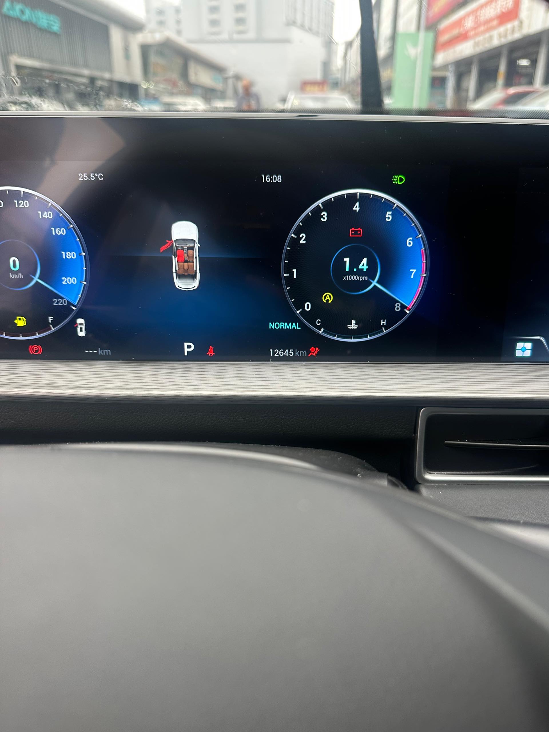 奇瑞 2022款 瑞虎8 PLUS 2.0TGDI 390TGDI 鲲鹏版 豪享版