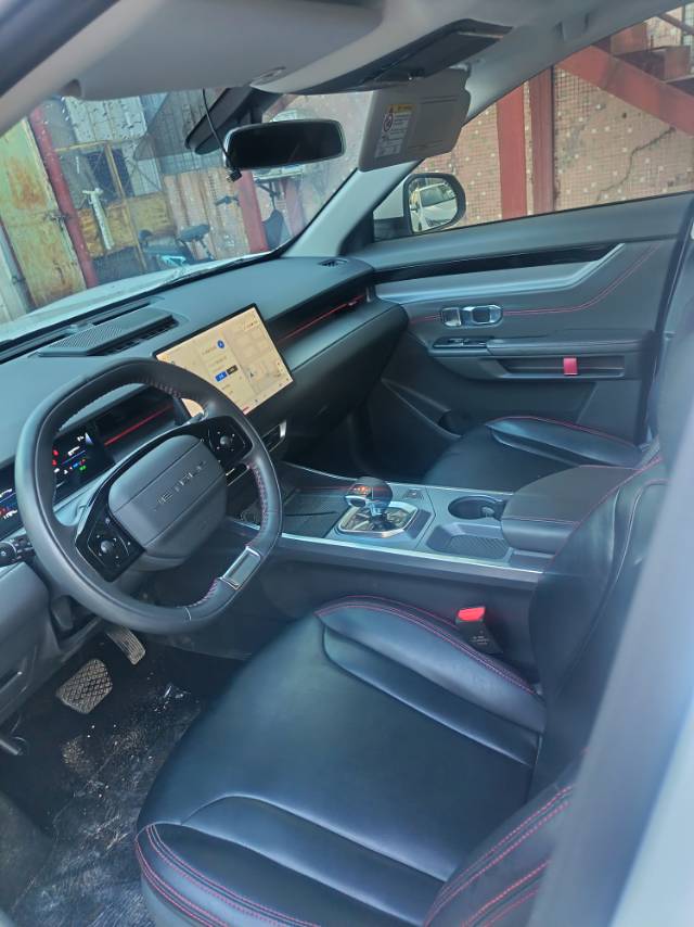 JETOUR 2025 Dasheng 1.5T Luxury Edition