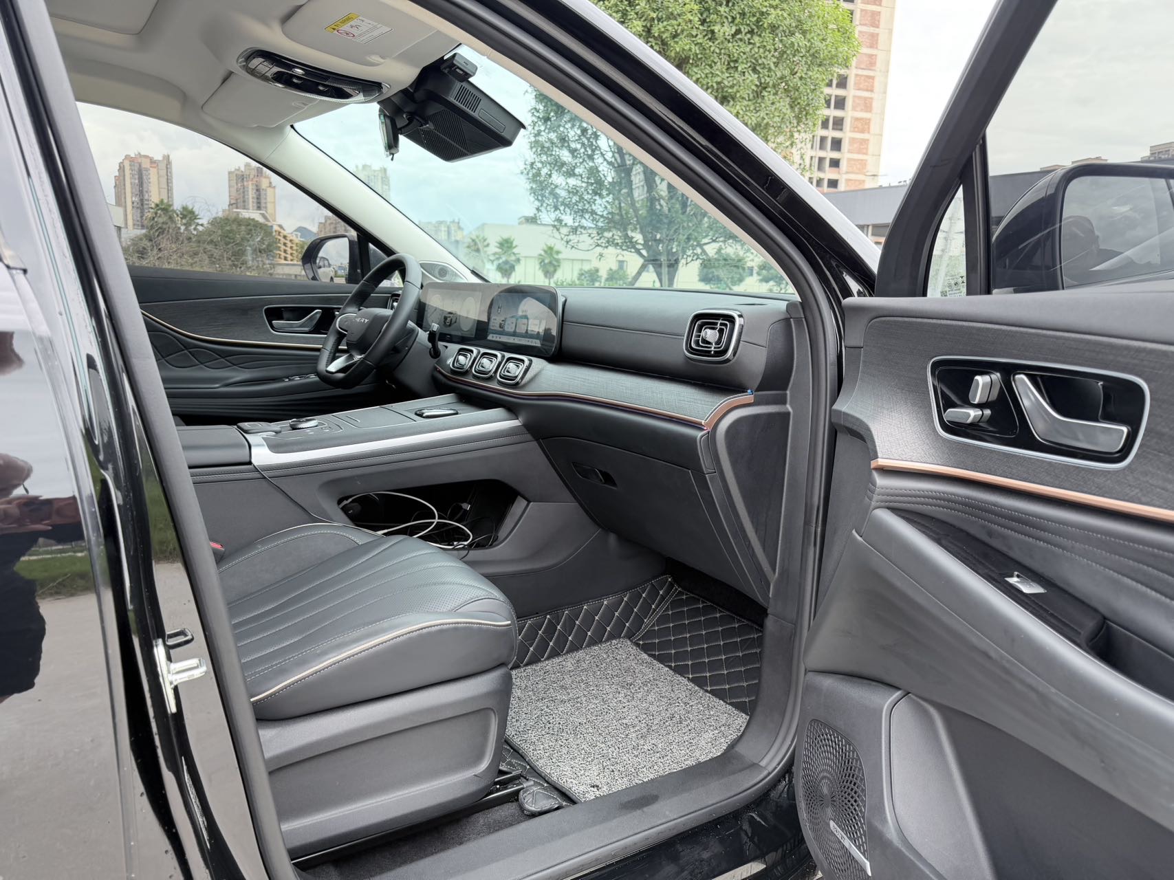 Chery 2023 Tiggo 9 2.0T 2WD Premium 7-Seater