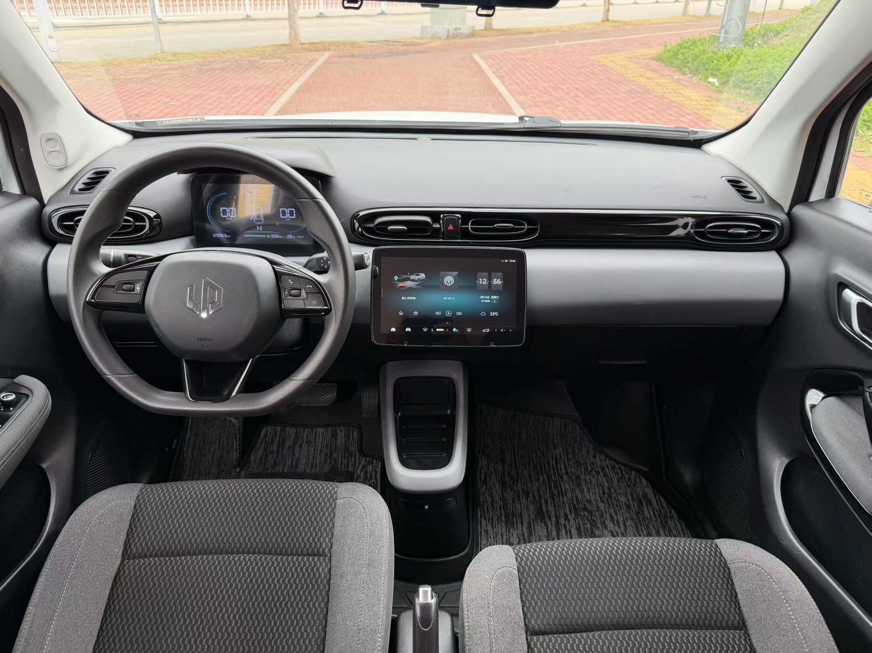 Leapmotor 2022 T03 Liuli Edition
