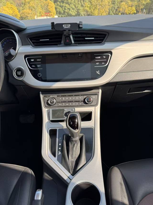 Geely 2018 Vision 1.5 Premium