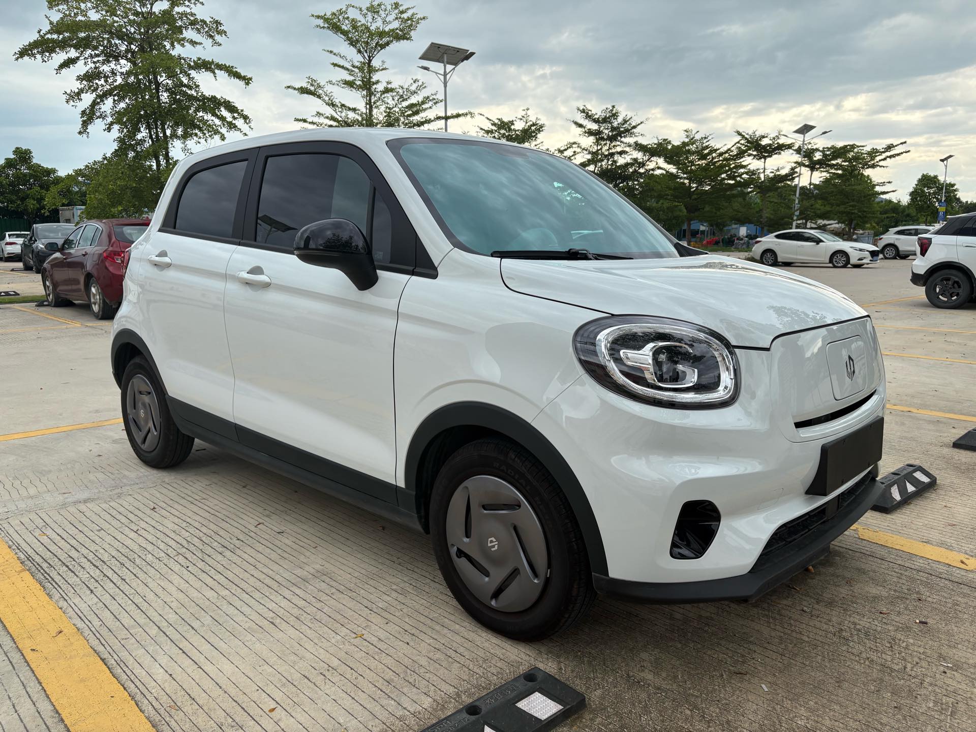 Leapmotor 2024 T03 200 Light Enjoy Edition