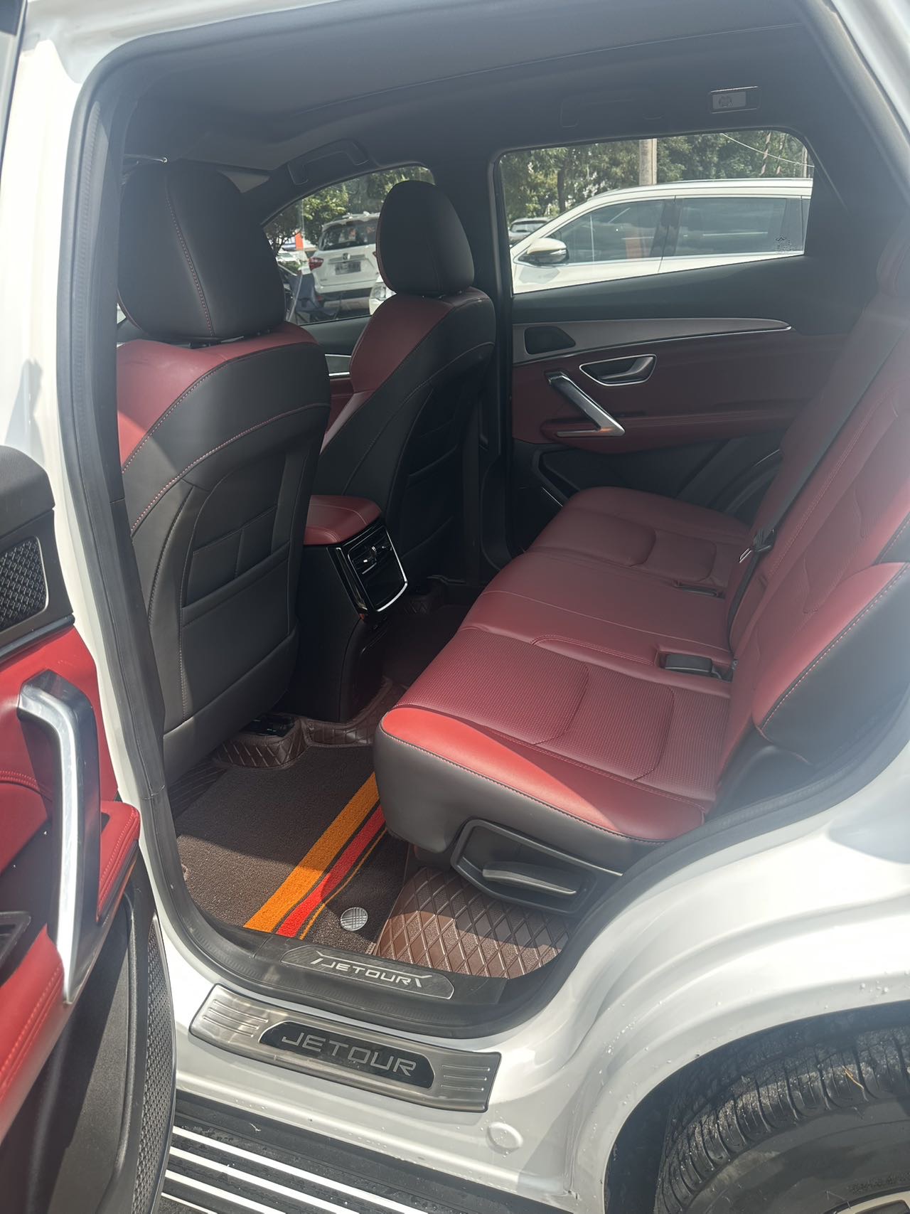 JETOUR 2023 X70 PLUS 1.5T Ziqiang PRO 5-Seater