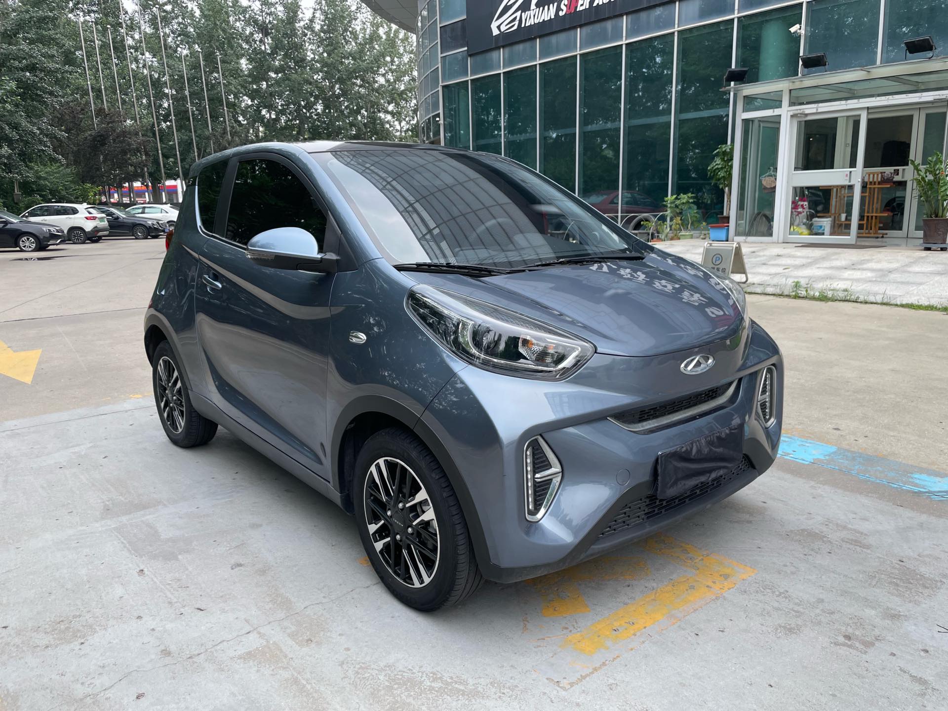 奇瑞 2023款 eQ1(小蚂蚁) 251km 热爱版 磷酸铁锂