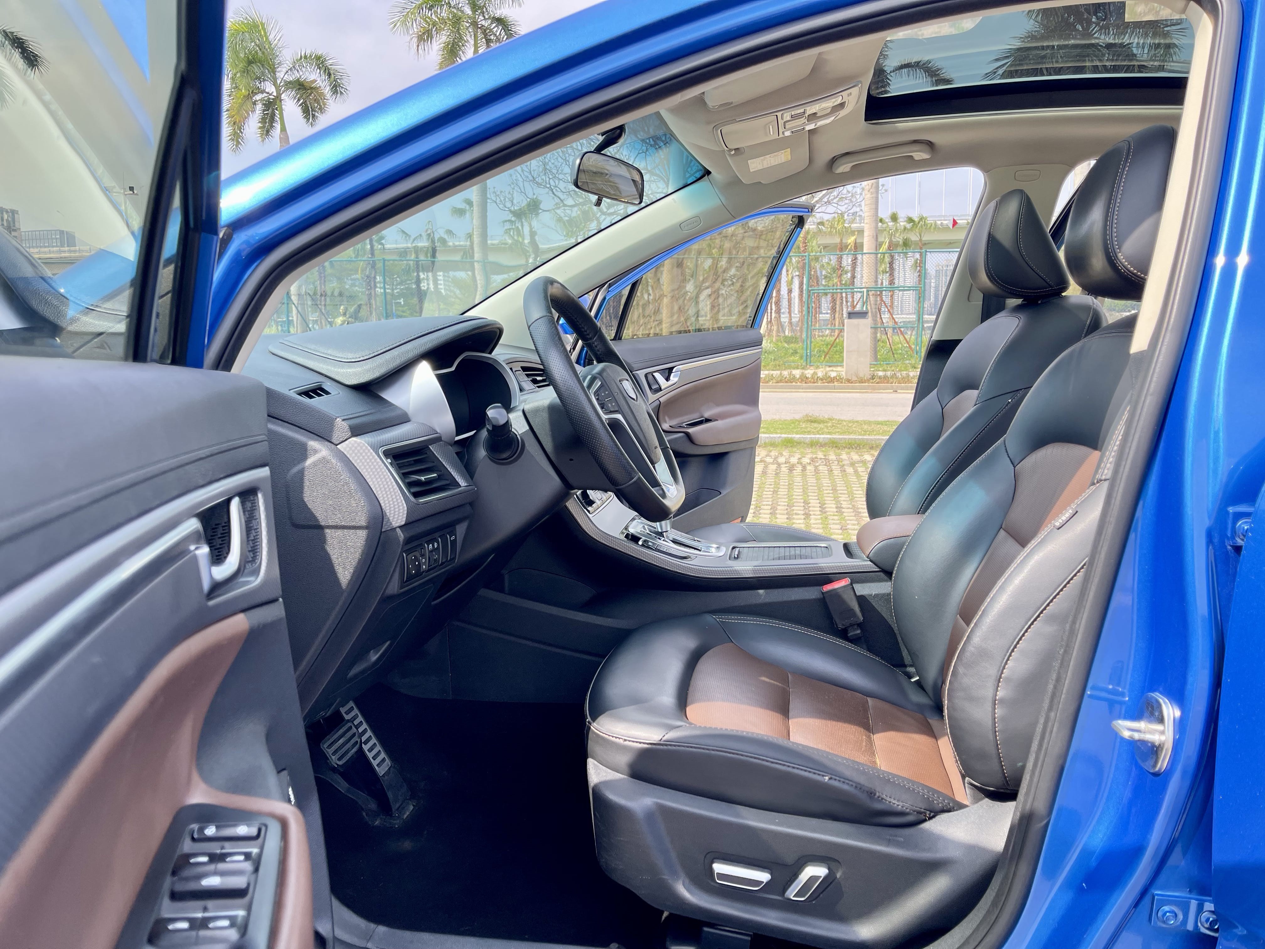 Geely 2017 Emgrand GS 1.3T Sport Edition Zhilian