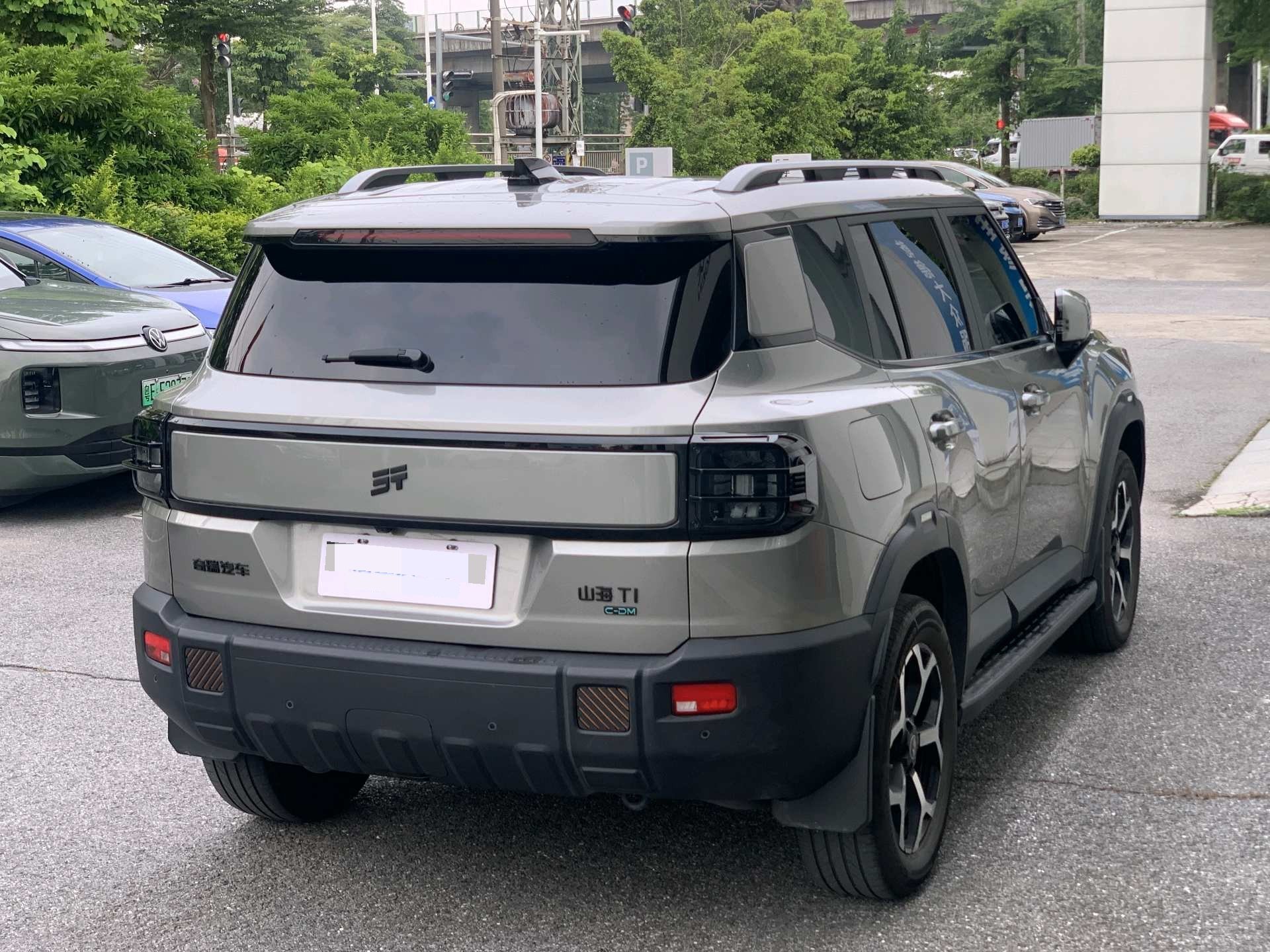 捷途 2025款 山海T1 C-DM 1.5T 150km 向海
