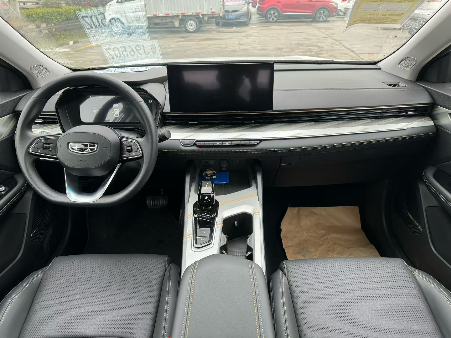 吉利 2024款 帝豪L Hi·P 1.5TD 龙腾版 Pro 100KM 超越型