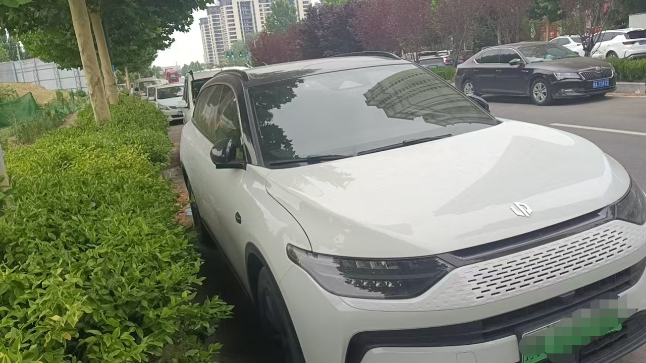 零跑 2023款 C11 180 舒享版