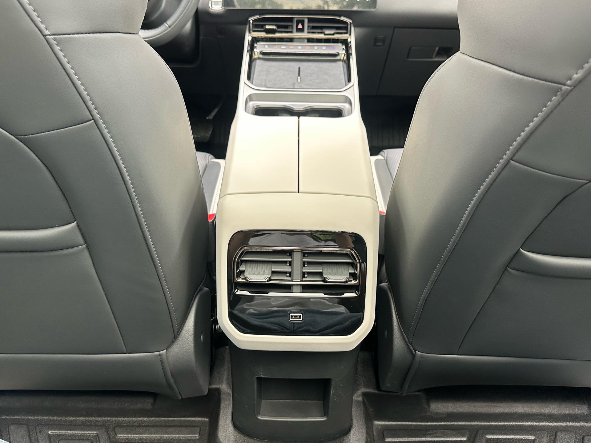 JETOUR 2024 Shanhai L6 1.5TD MAX