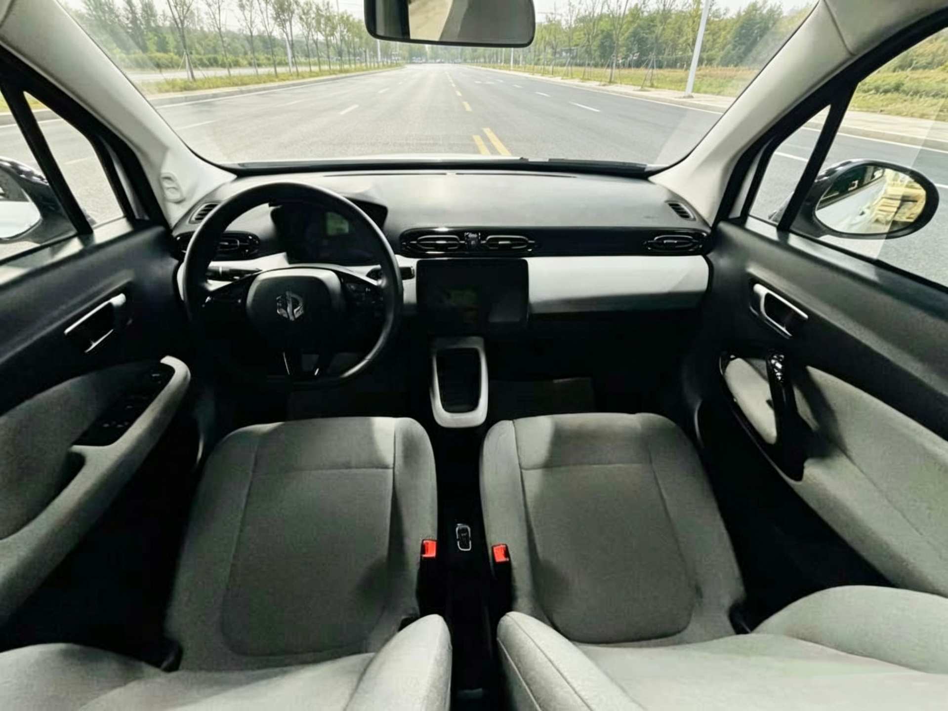 Leapmotor 2022 T03 Liuli Edition