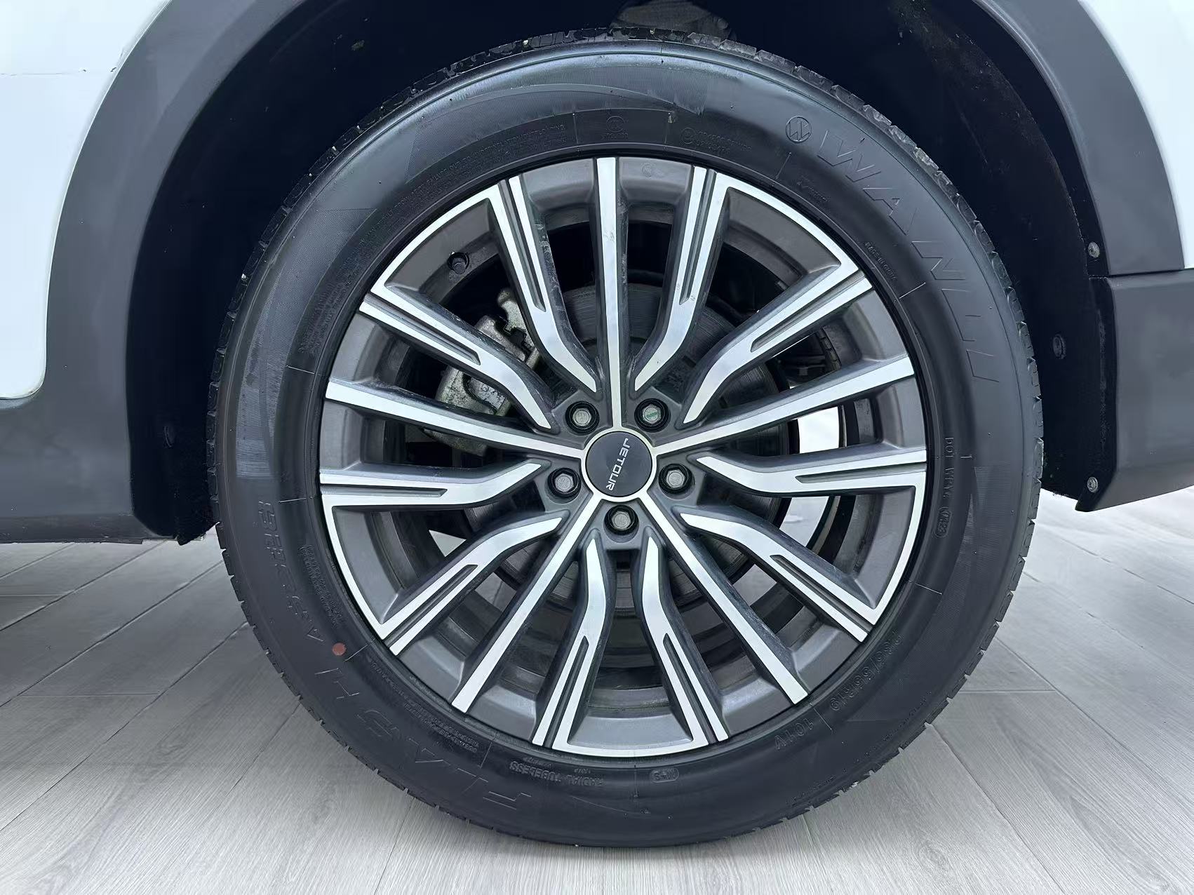 JETOUR 2023 X70 PLUS 1.5T Yongzhe 5-Seater