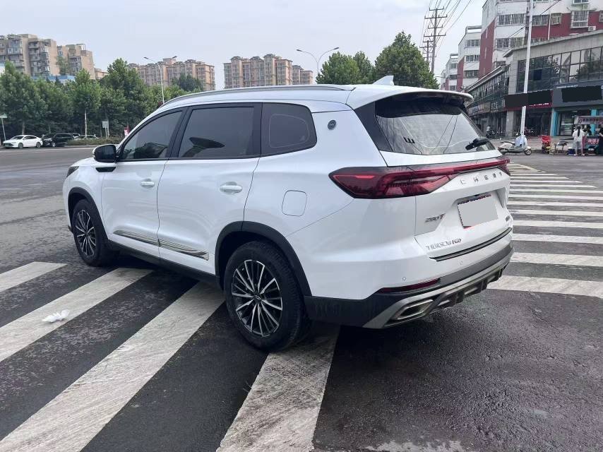 Chery 2025 Tiggo 8 PRO 1.6T 290T 2WD Luxury Edition