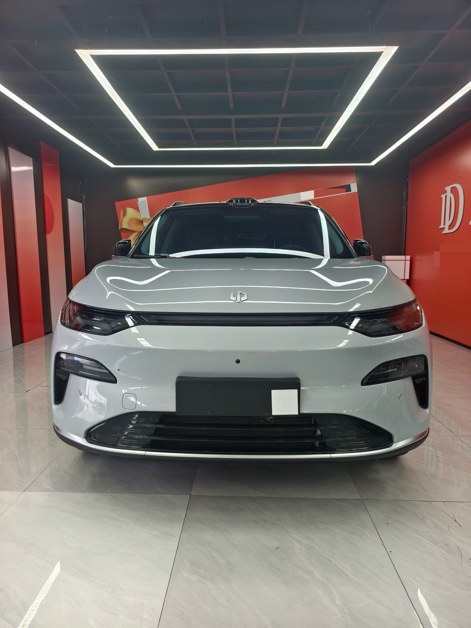 零跑 2026款 C11 300 激光雷达智尊版
