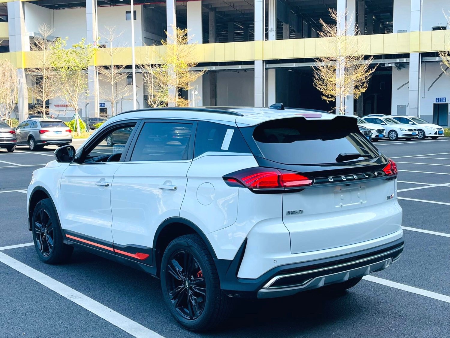 Geely 2022 Boyue X 1.8TD Zhizun
