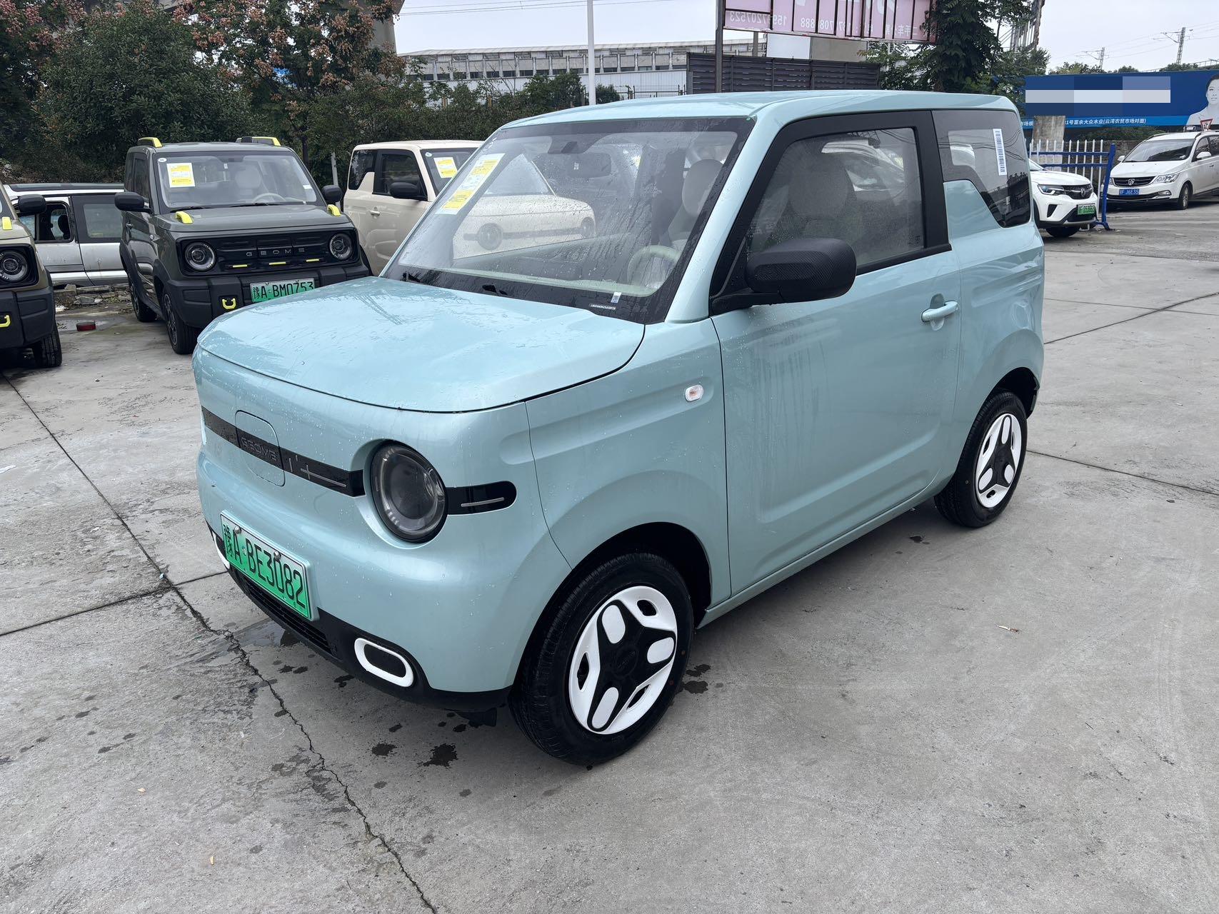 吉利 2025款 熊猫MINI 210km 元气熊