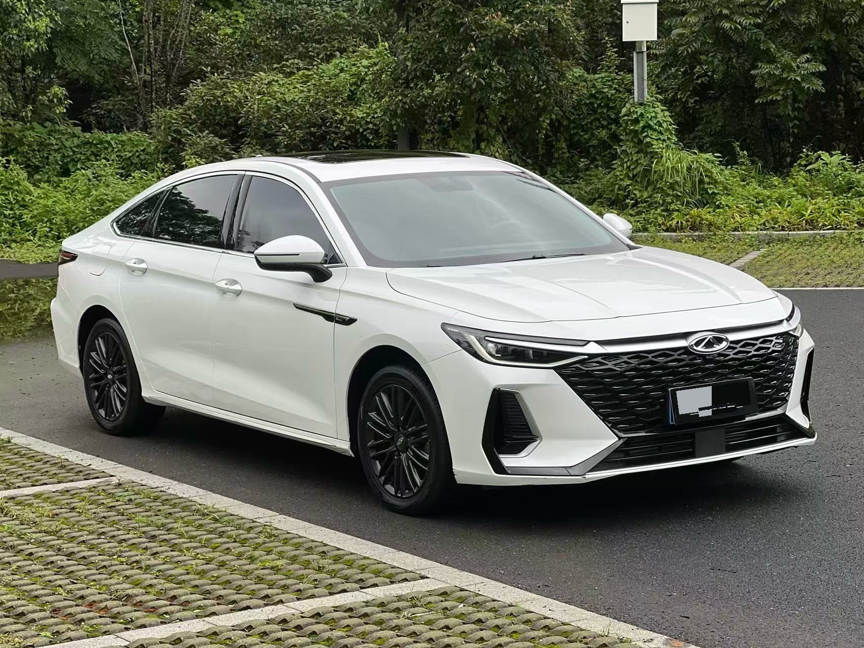 奇瑞 2024款 艾瑞泽8 1.6T 卓越版