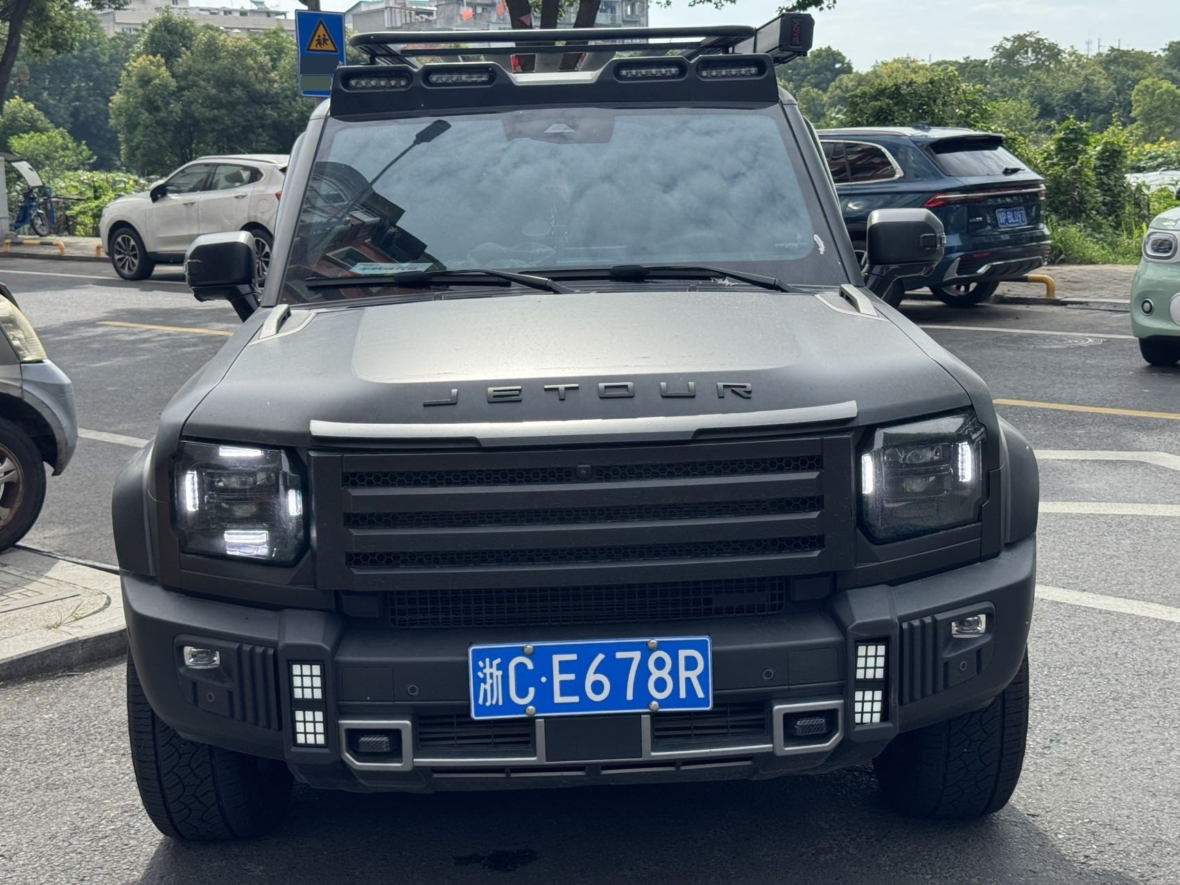 JETOUR 2023 Traveler 2.0T 4WD Cross PRO+
