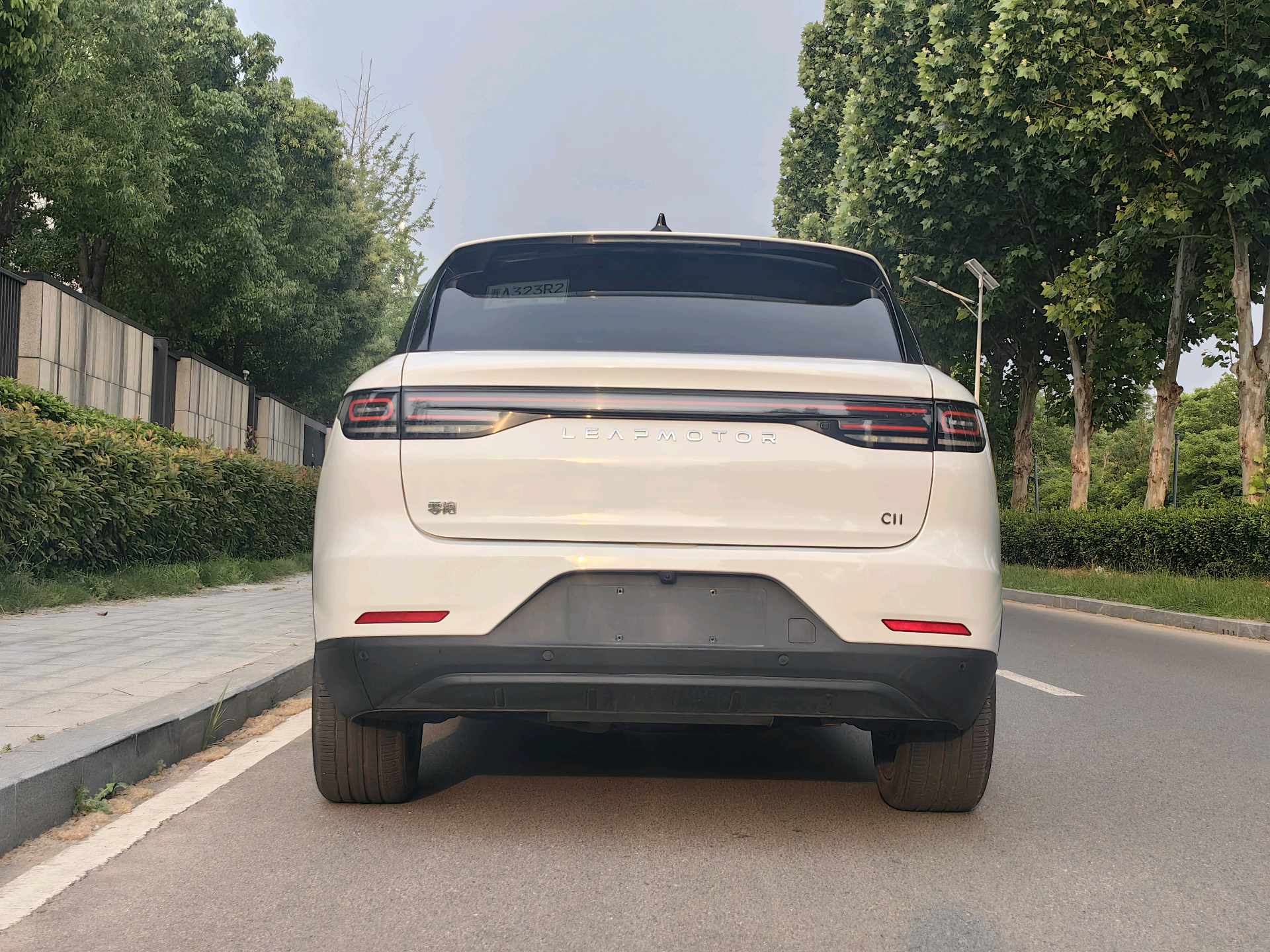 零跑 2023款 C11 300 舒享版