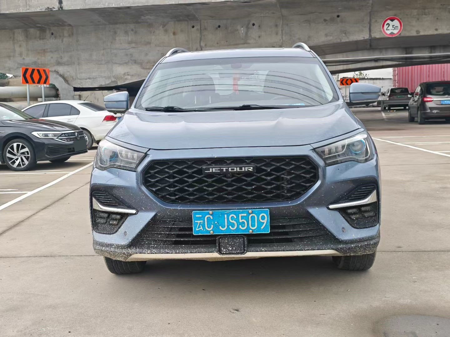 JETOUR 2020 X90 1.5T Yingqu Edition 7-Seater