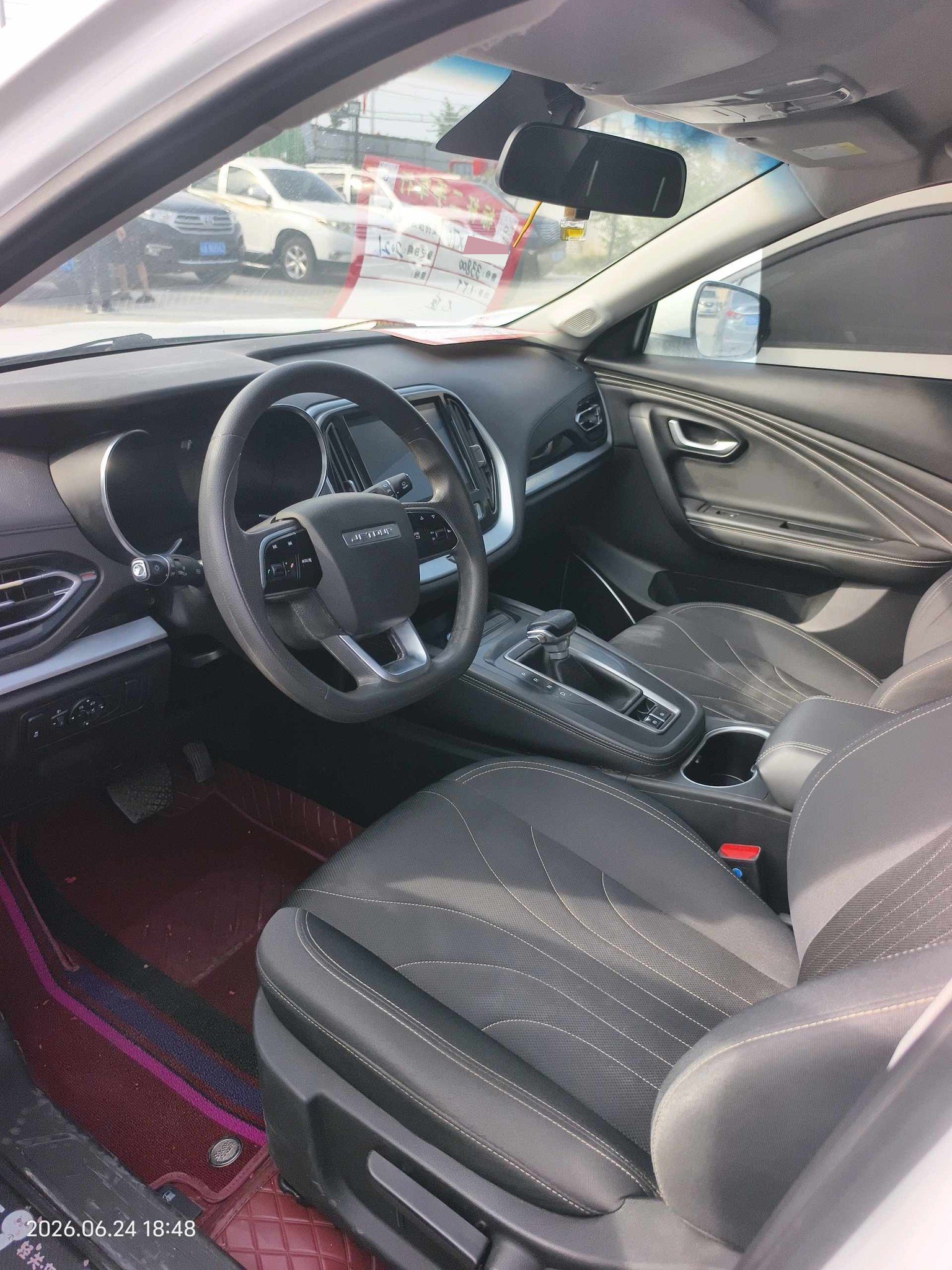 JETOUR 2021 X70M 1.5T Deluxe Partner 6-Seater