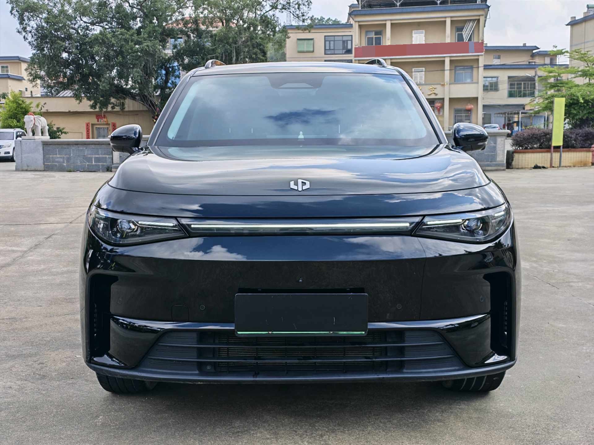 零跑 2024款 C16 200尊享版