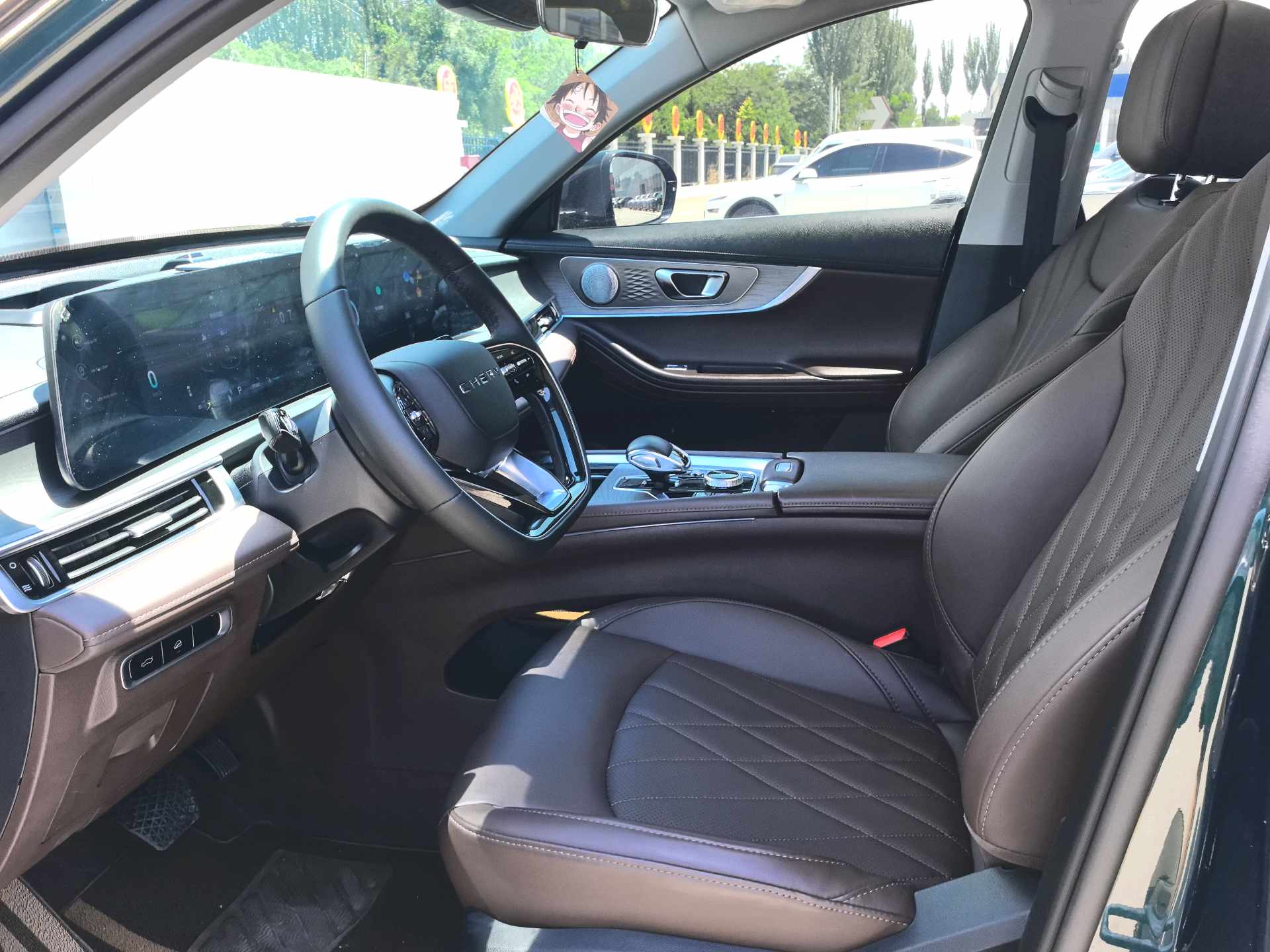 奇瑞 2022款 瑞虎8 PRO 1.6T 290T 两驱浩瀚版5座