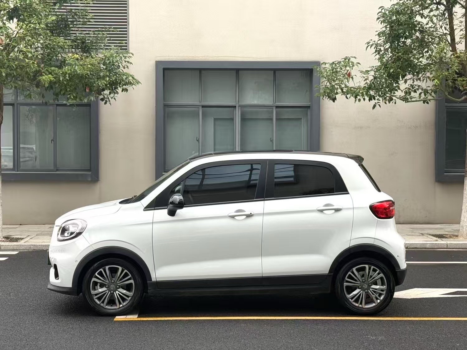 Leapmotor 2021 T03 400 Luxury Edition