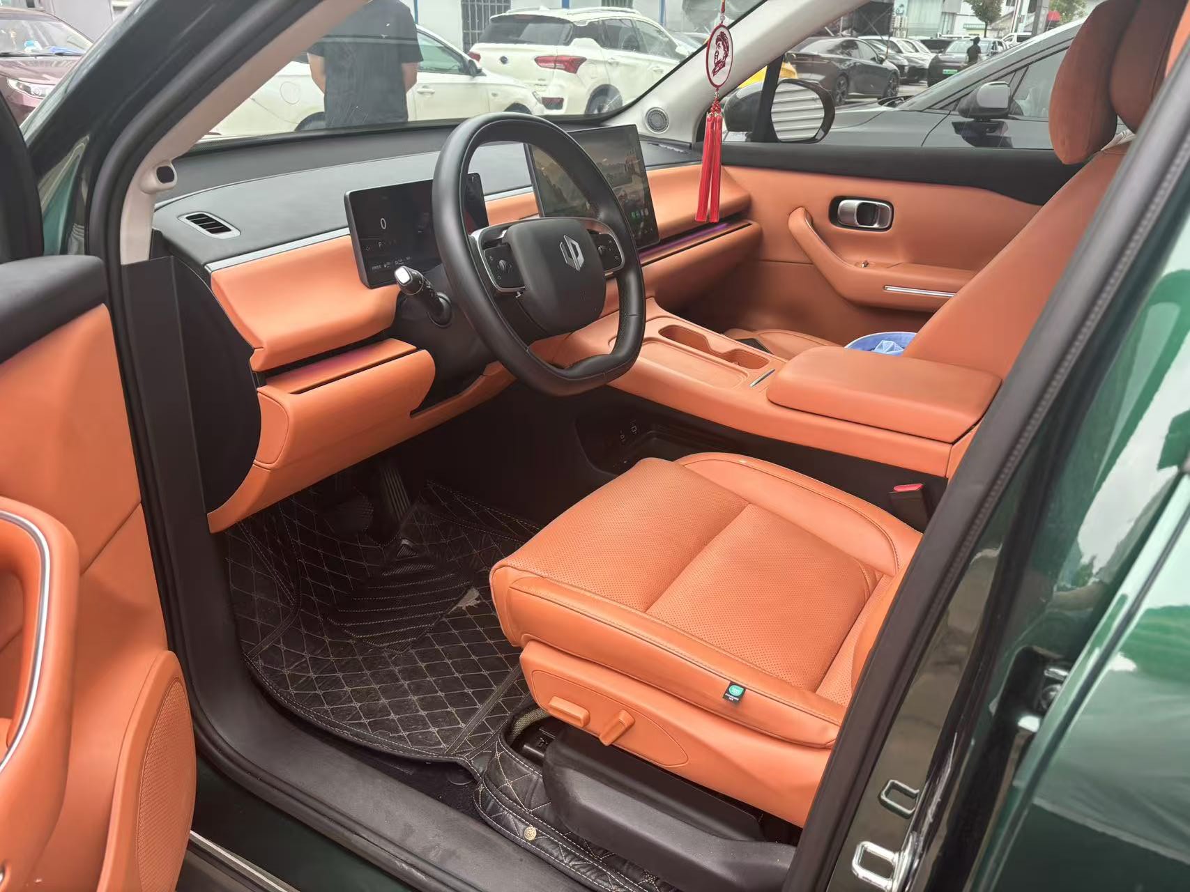 Leapmotor 2024 C16 200 Deluxe Edition