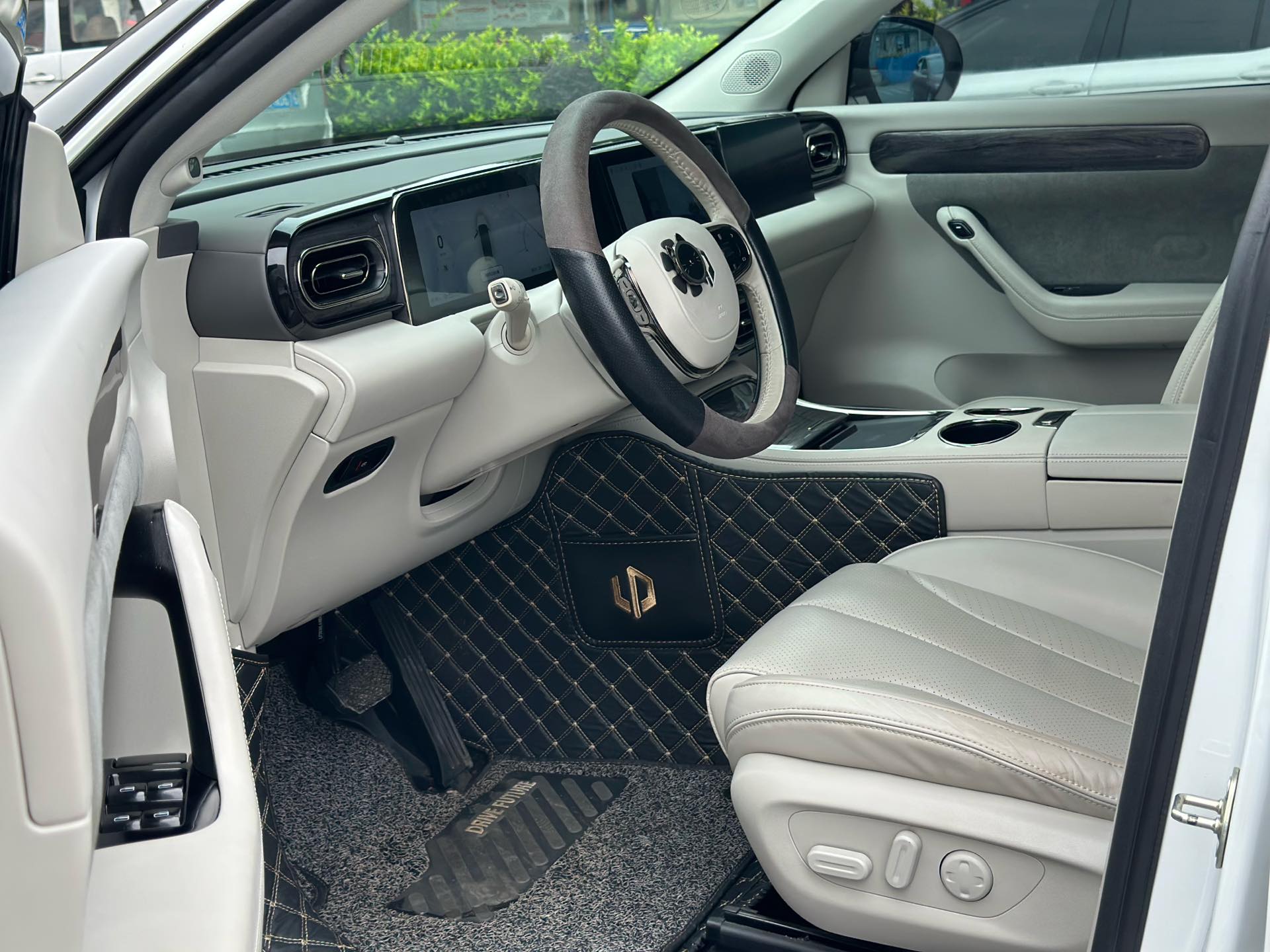 Leapmotor 2021 C11 Luxury Edition (Facelift)