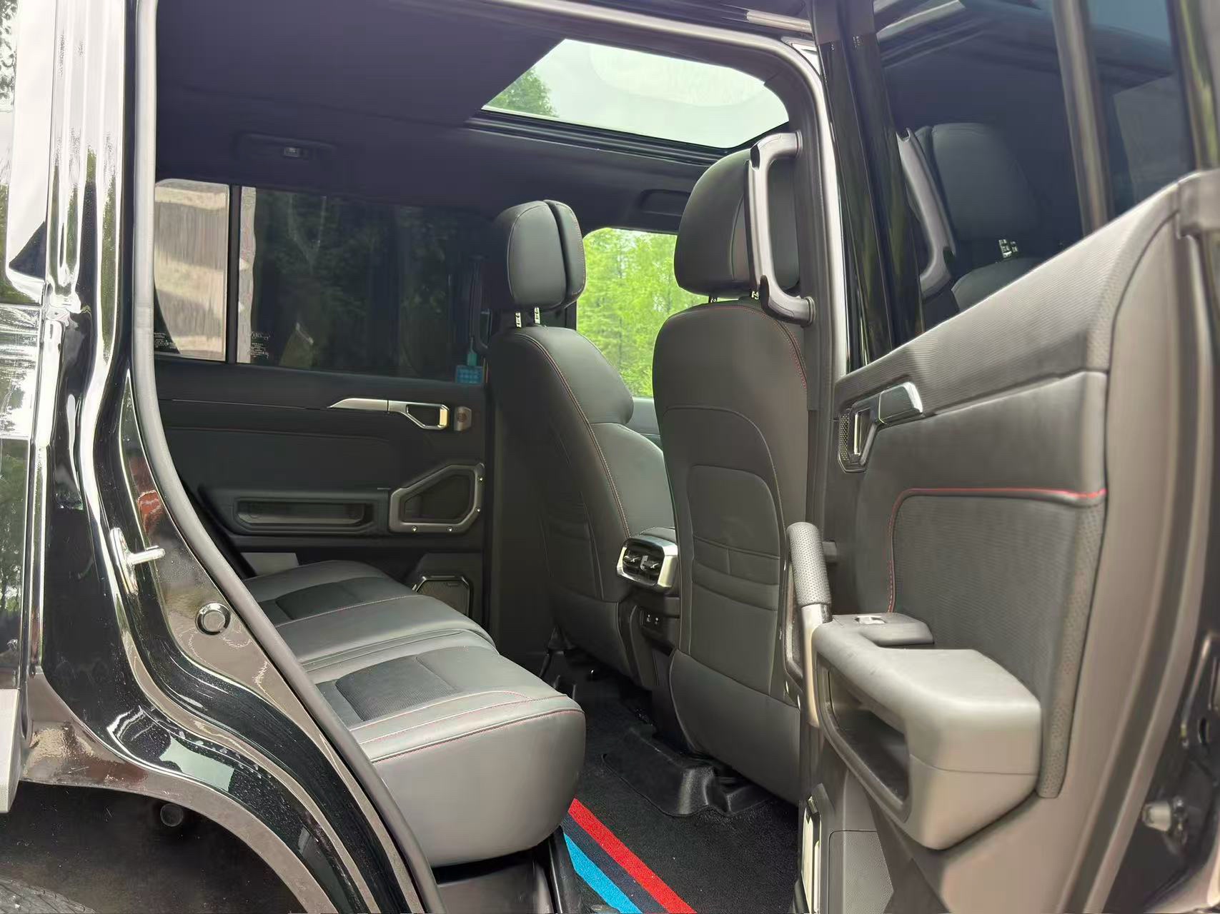 JETOUR 2023 Traveler 2.0T 4WD Cross PRO+
