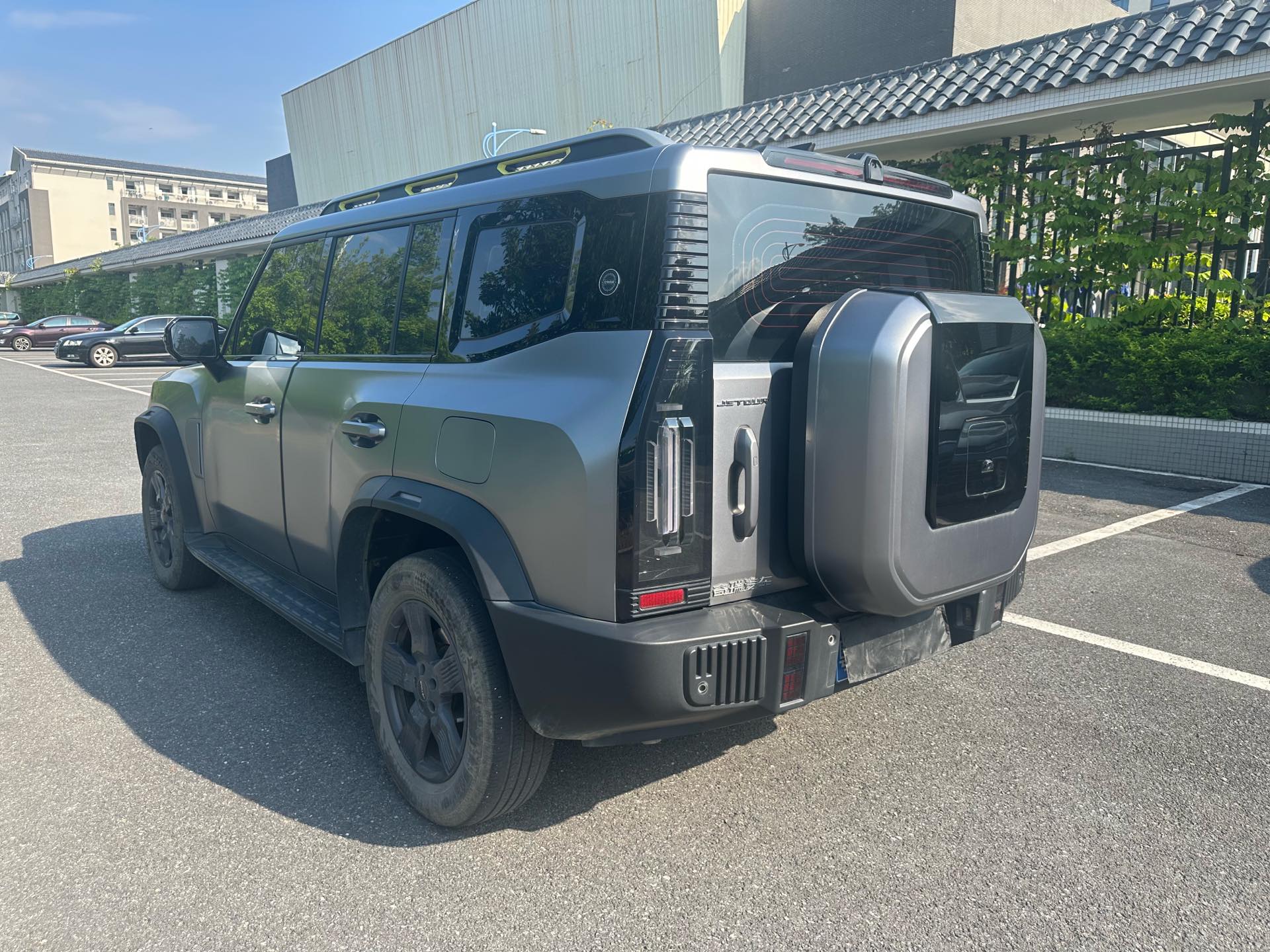 JETOUR 2023 Traveler 1.5T 2WD Discovery PRO