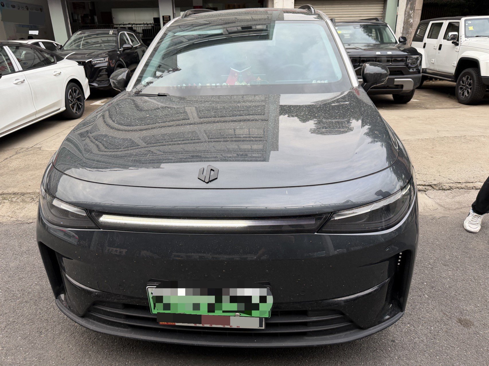 零跑 2024款 C16 200尊享版
