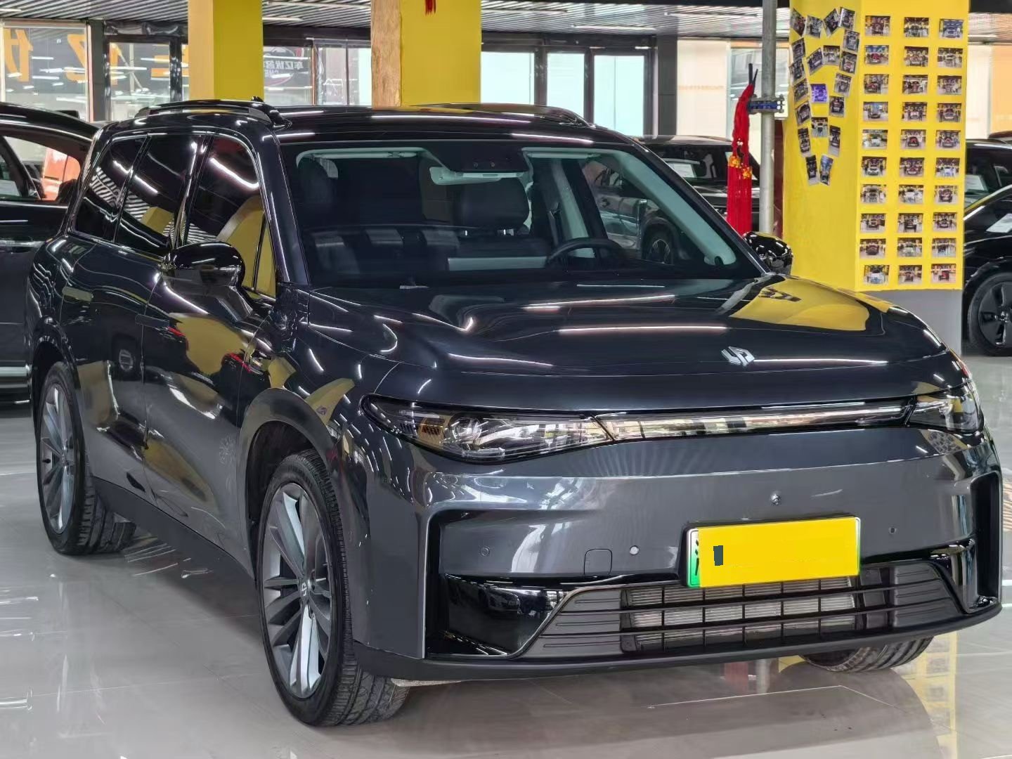 零跑 2024款 C16 200尊享版